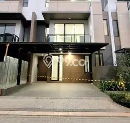 Rumah 4 KT 3 KM di Area BSD City, Tangerang Rumah 4 KT 3 KM di Area BSD City, Tangerang