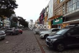 Ruko Strategis di , Luas 202m2m², Jalan Utama, Area Bisnis Aktif Ruko Strategis di , Luas 202m2m², Jalan Utama, Area Bisnis Aktif