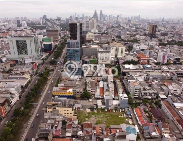 Tanah Dijual di Jakarta Barat Seluas 3593m2 Strategis Tanah Dijual di Jakarta Barat Seluas 3593m2 Strategis