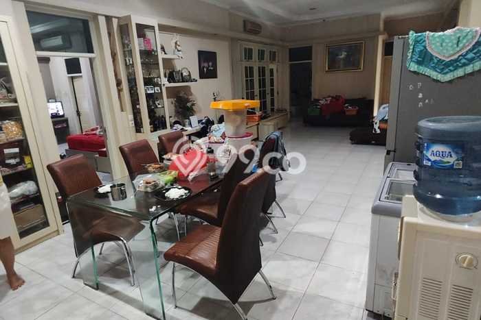 Hot Offer Hunian Premium Ideal dan Luas di Mulyorejo, Surabaya Hot Offer Hunian Premium Ideal dan Luas di Mulyorejo, Surabaya
