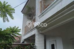 Dijual Rumah Eksklusif 4 KT di Gading Serpong, Tangerang Dijual Rumah Eksklusif 4 KT di Gading Serpong, Tangerang