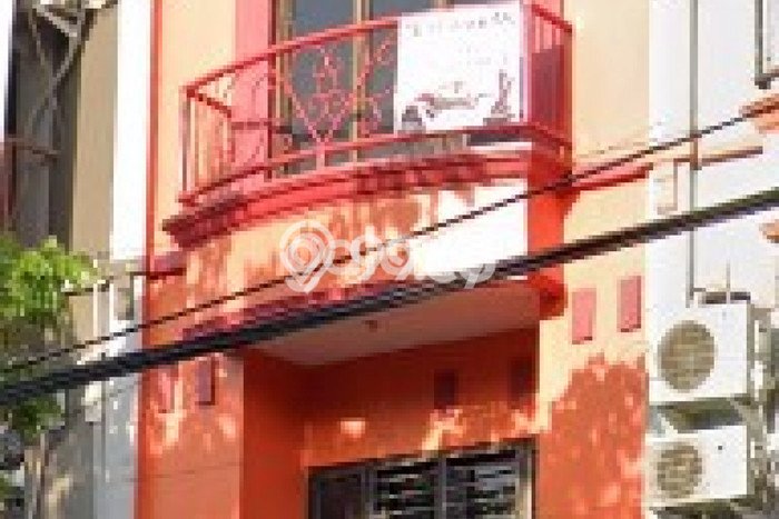 Area Ramai! Ruko Dijual di Gubeng untuk Bisnis Luas Bangunan 200m2 Area Ramai! Ruko Dijual di Gubeng untuk Bisnis Luas Bangunan 200m2