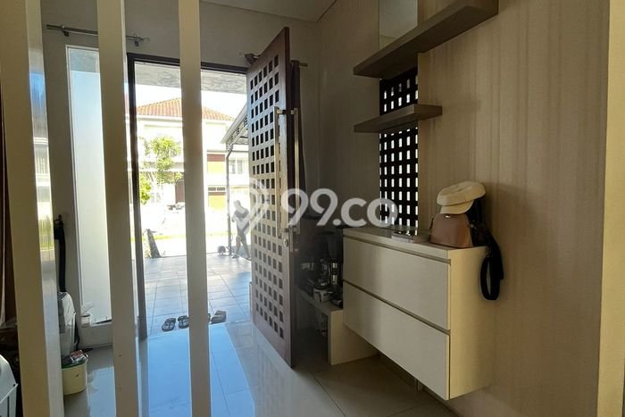 Rumah Modern Cantik 4 Kamar Bisa Langsung Pindah di Benowo Rumah Modern Cantik 4 Kamar Bisa Langsung Pindah di Benowo