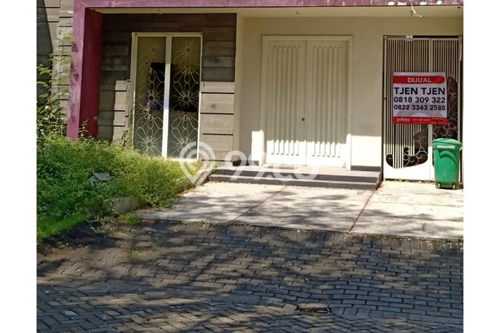 Dijual Rumah Premium dengan Fasilitas Sekitar Komplit di Lakarsantri, Surabaya Dijual Rumah Premium dengan Fasilitas Sekitar Komplit di Lakarsantri, Surabaya