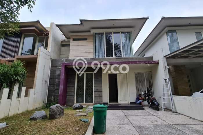 Dijual Rumah Premium dengan Fasilitas Sekitar Komplit di Lakarsantri, Surabaya Dijual Rumah Premium dengan Fasilitas Sekitar Komplit di Lakarsantri, Surabaya