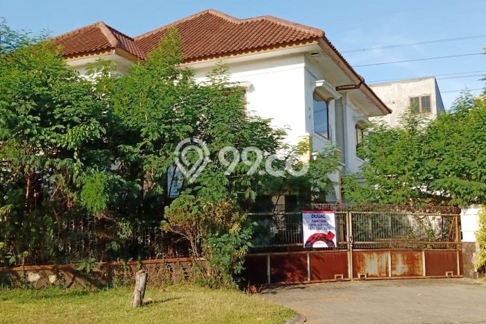 Siap Huni Rumah Mewah 4 Kamar di Dukuh Pakis Dekat ke Mana Saja Siap Huni Rumah Mewah 4 Kamar di Dukuh Pakis Dekat ke Mana Saja