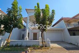 Rumah Elit Modern Tanpa Renovasi di Surabaya Kota Surabaya Rumah Elit Modern Tanpa Renovasi di Surabaya Kota Surabaya