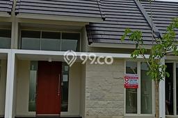 Dijual Rumah Strategis Bagus Punya 2 KT di Pakal Surabaya - Dijual Rumah Strategis Bagus Punya 2 KT di Pakal Surabaya -