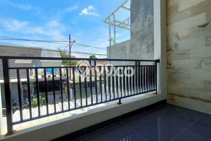 Rumah Strategis Minimalis Lb 150m2 di Cimahi Utara, Cimahi Rumah Strategis Minimalis Lb 150m2 di Cimahi Utara, Cimahi