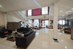 Rumah Luxury Modern Siap Huni di Mekar Wangi Bandung Rumah Luxury Modern Siap Huni di Mekar Wangi Bandung