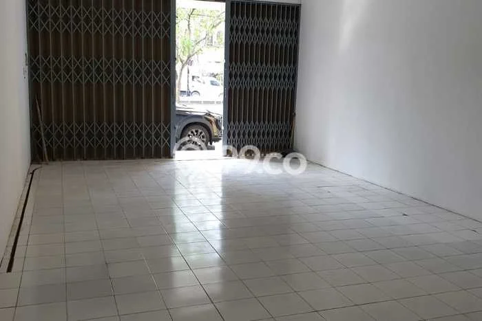Unit Ruko Disewakan di Taman Kopo Indah di Area Ramai & Strategis Unit Ruko Disewakan di Taman Kopo Indah di Area Ramai & Strategis