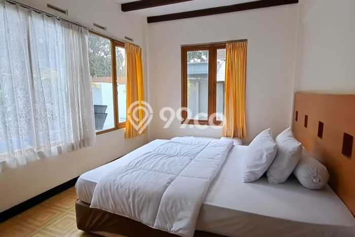 HARGA MENARIK! Vila Kawasan , Ukuran 300m2m², Lokasi Strategis dengan akses mudah HARGA MENARIK! Vila Kawasan , Ukuran 300m2m², Lokasi Strategis dengan akses mudah