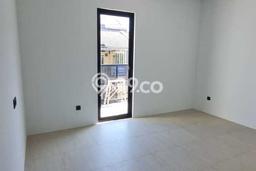 Dijual Rumah Eksklusif 3 KT di Taman Kopo Indah, Bandung Dijual Rumah Eksklusif 3 KT di Taman Kopo Indah, Bandung
