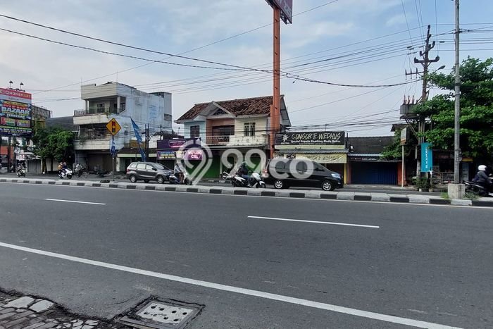 Ruko Bagus Dijual LB 1m2 Lokasi Strategis Sleman Area Cocok untuk Bisnis Ruko Bagus Dijual LB 1m2 Lokasi Strategis Sleman Area Cocok untuk Bisnis