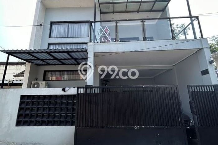 For Sale Rumah 3 Kamar Lokasi Ideal Bagus dan Strategis di Arcamanik For Sale Rumah 3 Kamar Lokasi Ideal Bagus dan Strategis di Arcamanik