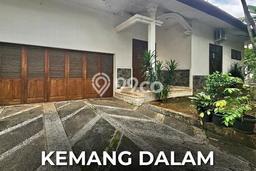 Dijual Rumah Mewah Elegan Dengan View Cantik di Kemang, Jakarta Selatan Dijual Rumah Mewah Elegan Dengan View Cantik di Kemang, Jakarta Selatan