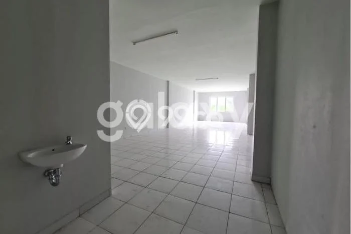 Ruko untuk disewa di Kuta Utara punya LT 69m2 & LB 240m2 harga sewa kompetitif Ruko untuk disewa di Kuta Utara punya LT 69m2 & LB 240m2 harga sewa kompetitif
