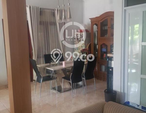Dijual Rumah Mewah Elegan Dengan View Cantik di Taman Galaxy, Bekasi Dijual Rumah Mewah Elegan Dengan View Cantik di Taman Galaxy, Bekasi