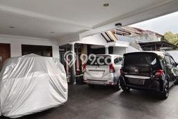 Dijual Rumah Premium dengan Fasilitas Sekitar Lengkap di Matraman, Jakarta Timur Dijual Rumah Premium dengan Fasilitas Sekitar Lengkap di Matraman, Jakarta Timur