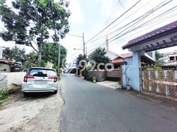 Jarang Ada! Tanah di Pasar Minggu Punya Luas 574m2 - Jarang Ada! Tanah di Pasar Minggu Punya Luas 574m2 -