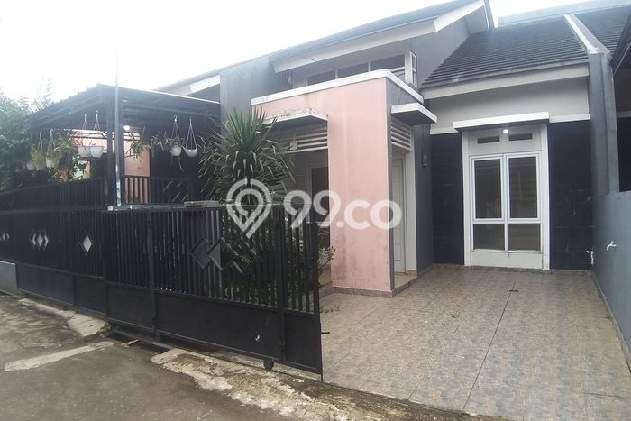 Rumah Minimalis 2 Kamar LT 108m2 di Jatiwaringin Rumah Minimalis 2 Kamar LT 108m2 di Jatiwaringin