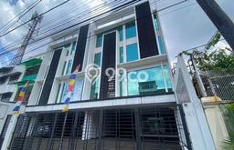 Ruko Komersial Dijual di Jatinegara Jakarta Timur LT 382m2 & LB 1038m2 Ruko Komersial Dijual di Jatinegara Jakarta Timur LT 382m2 & LB 1038m2