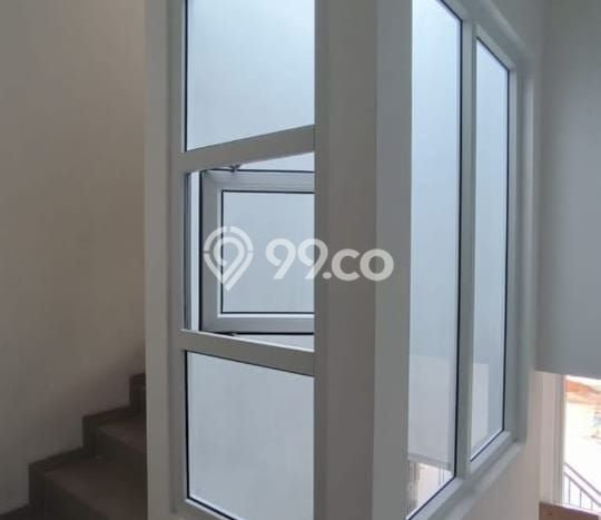 For Sale Rumah 3 Kamar Lokasi Ideal Bagus dan Strategis di Kelapa Gading For Sale Rumah 3 Kamar Lokasi Ideal Bagus dan Strategis di Kelapa Gading