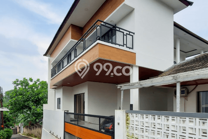 For Sale Rumah Mewah Exclusive di Ciputat Timur, Tangerang Selatan For Sale Rumah Mewah Exclusive di Ciputat Timur, Tangerang Selatan
