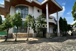 Siap Huni Rumah Mewah 6 Kamar di Bukit Raya Dekat ke Mana Saja Siap Huni Rumah Mewah 6 Kamar di Bukit Raya Dekat ke Mana Saja