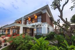 HOT PROPERTY! Rumah Strategis area Marpoyan Damai, Luas 164m2m² Bangunan 198m2m² HOT PROPERTY! Rumah Strategis area Marpoyan Damai, Luas 164m2m² Bangunan 198m2m²
