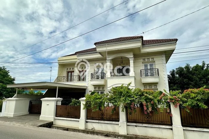 Rumah Eksklusif Dijual LT 590m2 di Sukajadi, Pekanbaru Rumah Eksklusif Dijual LT 590m2 di Sukajadi, Pekanbaru