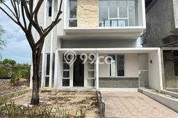 Jual Rumah Bagus Siap Huni LB 123m2 di Bukit Raya, Pekanbaru Jual Rumah Bagus Siap Huni LB 123m2 di Bukit Raya, Pekanbaru