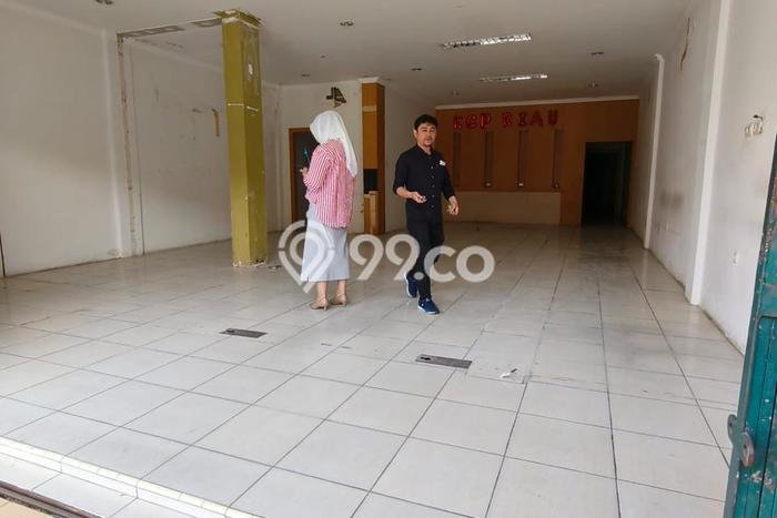 Ruko untuk disewa di Tampan punya LT 190m2 & LB 550m2 harga sewa kompetitif Ruko untuk disewa di Tampan punya LT 190m2 & LB 550m2 harga sewa kompetitif