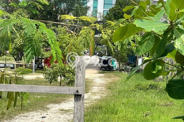 Tanah Dijual Lokasi Strategis di Pekanbaru dengan Luas 90m2 Tanah Dijual Lokasi Strategis di Pekanbaru dengan Luas 90m2