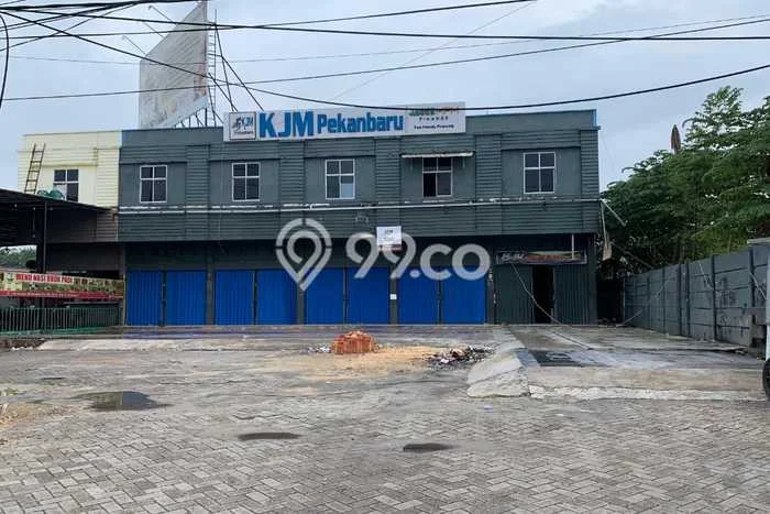 Ruko untuk Disewa di Pusat Pekanbaru Luas Bangunan 160m2 Ruko untuk Disewa di Pusat Pekanbaru Luas Bangunan 160m2