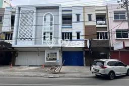 Ruko Komersial Disewakan di Panakkukang Makassar Luas 300m2 Ruko Komersial Disewakan di Panakkukang Makassar Luas 300m2