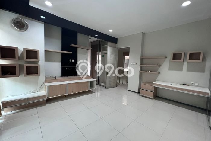 Rumah Eksklusif Dijual LT 144m2 di Cengkareng, Jakarta Barat Rumah Eksklusif Dijual LT 144m2 di Cengkareng, Jakarta Barat