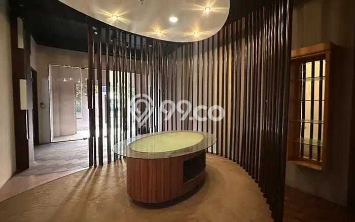 Ruko Dijual di Jakarta Barat LT 135m2 & LB 540m2 Lokasi Terbaik! Ruko Dijual di Jakarta Barat LT 135m2 & LB 540m2 Lokasi Terbaik!