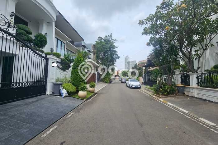 Hunian Super Elit dengan Akses Paling Strategis di Puri Indah, Jakarta Barat Hunian Super Elit dengan Akses Paling Strategis di Puri Indah, Jakarta Barat