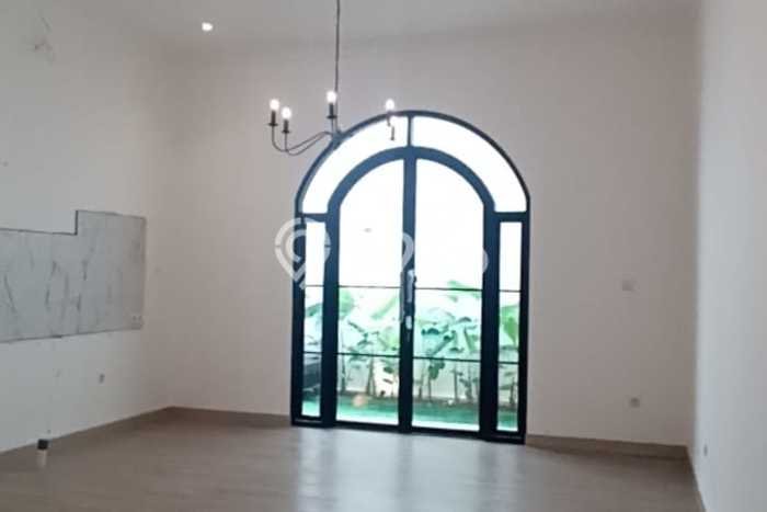 Rumah Luas Asri 3 KT Siap Huni di Joglo Jakarta Barat Rumah Luas Asri 3 KT Siap Huni di Joglo Jakarta Barat