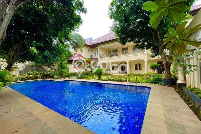 Hunian Elit LB 800m2 Siap Huni Desain Elegan di Kemang, Jakarta Selatan Hunian Elit LB 800m2 Siap Huni Desain Elegan di Kemang, Jakarta Selatan