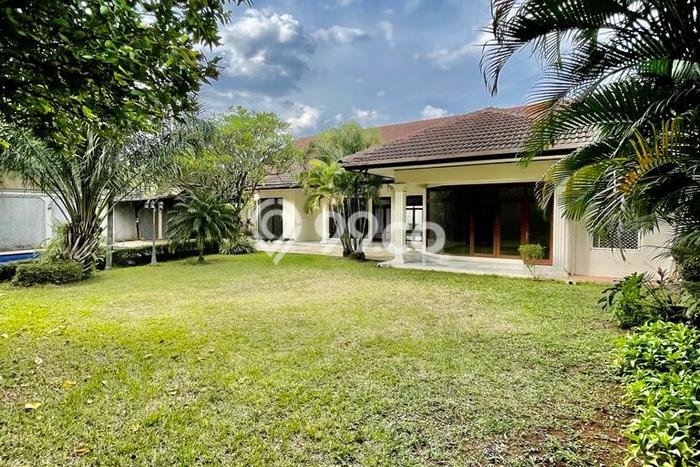 Rumah Elit LB 500m2 Siap Pakai Desain Elegan di Kemang, Jakarta Selatan Rumah Elit LB 500m2 Siap Pakai Desain Elegan di Kemang, Jakarta Selatan