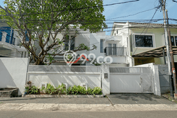 Dijual Rumah Premium dengan Fasilitas Sekitar Lengkap di Kebayoran Baru, Jakarta Selatan Dijual Rumah Premium dengan Fasilitas Sekitar Lengkap di Kebayoran Baru, Jakarta Selatan