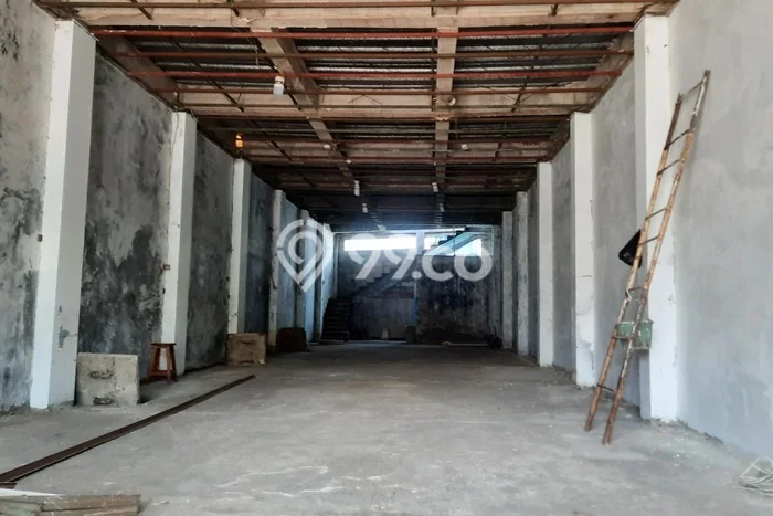 Disewakan Gudang Kawasan Pasar Minggu, Luas 150m2m², Area Berkembang Disewakan Gudang Kawasan Pasar Minggu, Luas 150m2m², Area Berkembang
