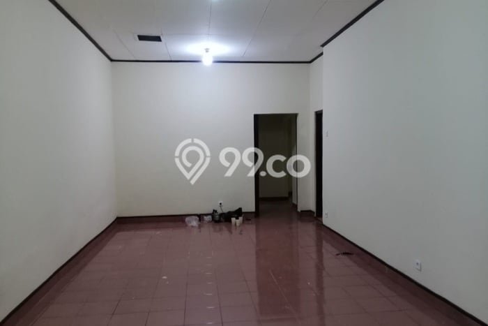 Lokasi terbaik! Rumah siap huni disewakan di Pasar Minggu LB 120m2 Lokasi terbaik! Rumah siap huni disewakan di Pasar Minggu LB 120m2