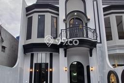 Jual Rumah Modern 4 KT di Ciganjur, Jakarta Selatan Jual Rumah Modern 4 KT di Ciganjur, Jakarta Selatan