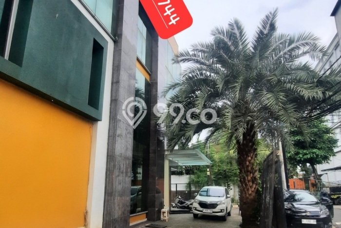 Unit Kantor Dijual di Kebayoran Baru Jakarta Selatan Luas Tanah 400m2, Luas Bangunan 1000m2 Unit Kantor Dijual di Kebayoran Baru Jakarta Selatan Luas Tanah 400m2, Luas Bangunan 1000m2