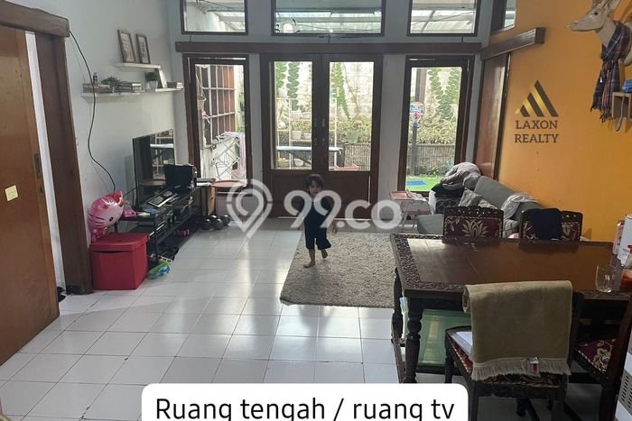 Rumah Asri area Sukaluyu, 3 KM, LT 270m² Bangunan 250m² Rumah Asri area Sukaluyu, 3 KM, LT 270m² Bangunan 250m²