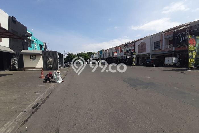 Ruko di Antapani, Luas 104m², Kawasan Komersial Ruko di Antapani, Luas 104m², Kawasan Komersial
