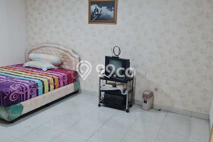 Rumah Elit Modern Siap Huni di Intercon Jakarta Barat Rumah Elit Modern Siap Huni di Intercon Jakarta Barat